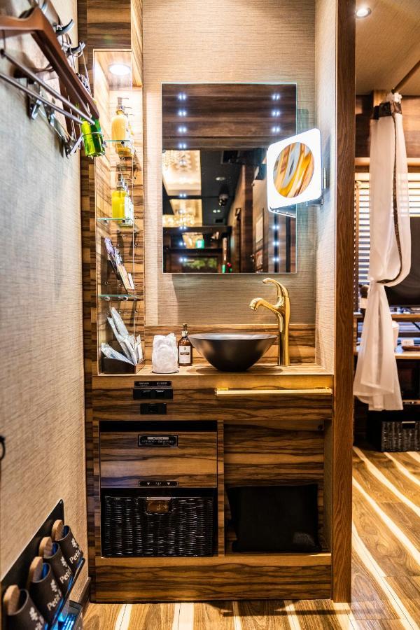 Petit Bali Forest Shinjuku SanchōMe طوكيو المظهر الخارجي الصورة